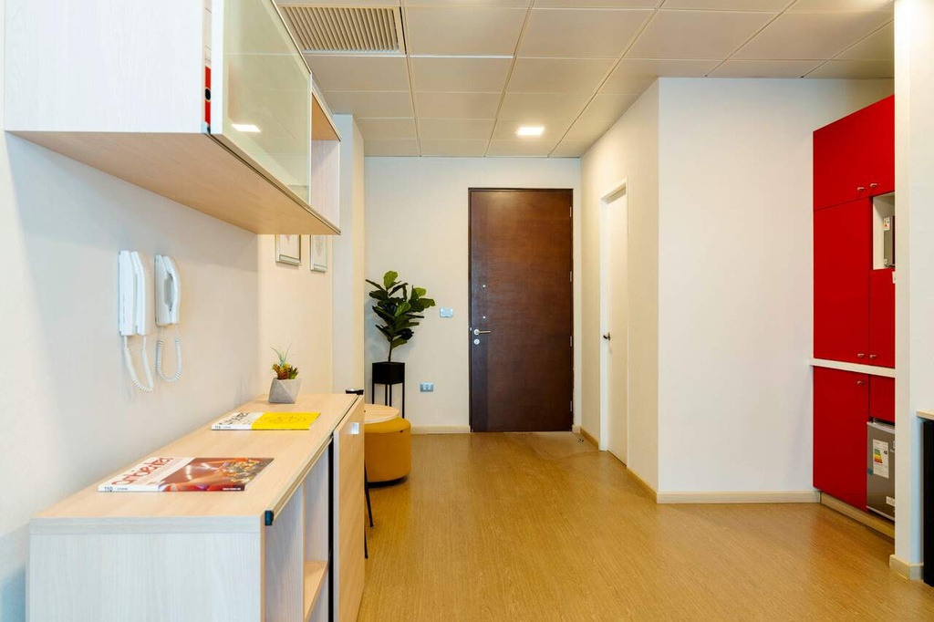 On Offices (OFICINAS)